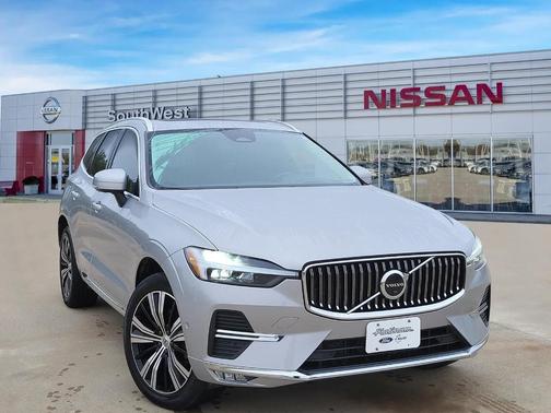 2022 Volvo XC60 B5 Inscription