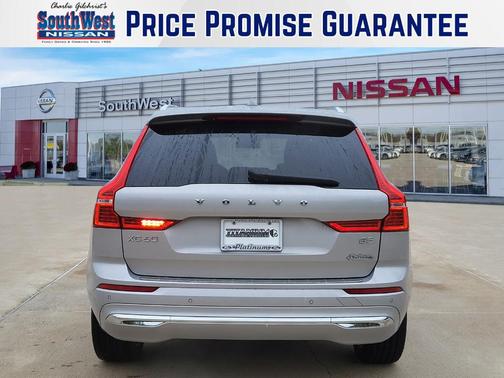 2022 Volvo XC60 B5 Inscription