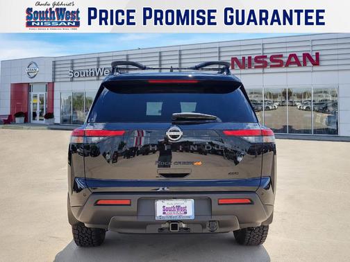 2025 Nissan Pathfinder Rock Creek