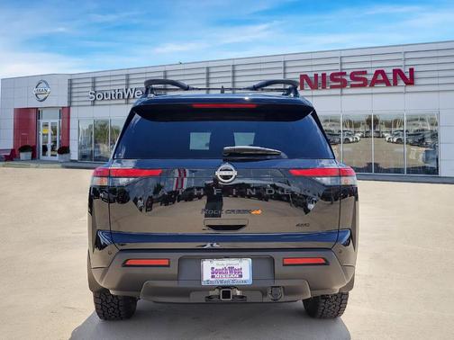 2025 Nissan Pathfinder Rock Creek