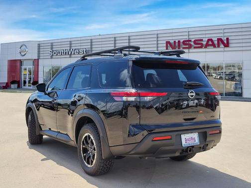 2025 Nissan Pathfinder Rock Creek