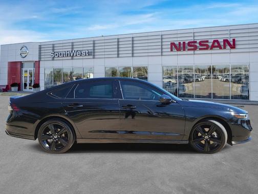 2023 Honda Accord Hybrid Sport-L