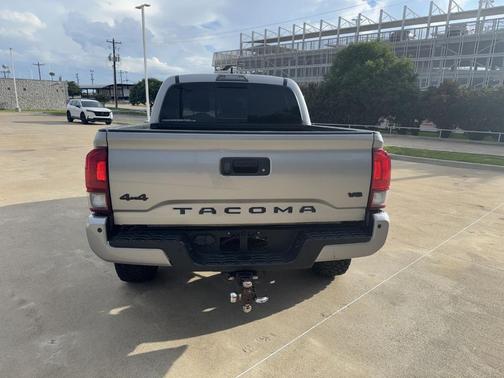 Silver Sky Metallic 2019 Toyota Tacoma TRD Off Road