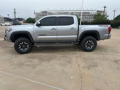Silver Sky Metallic 2019 Toyota Tacoma TRD Off Road