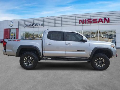 Silver Sky Metallic 2019 Toyota Tacoma TRD Off Road