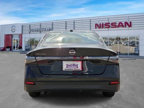 Super Black 2027 Nissan Sentra S