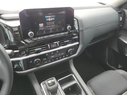 Brilliant Silver Metallic 2025 Nissan Pathfinder SV