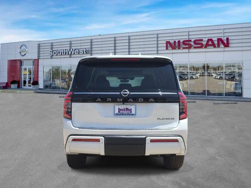 Aspen White Tricoat 2026 Nissan Armada Platinum