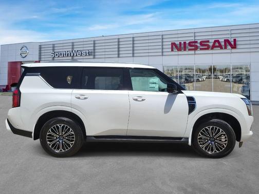 Aspen White Tricoat 2026 Nissan Armada Platinum