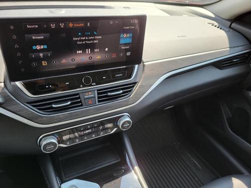 2024 Nissan Altima 2.5 SL