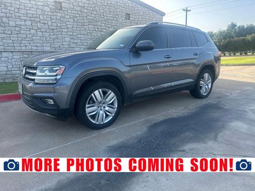 Platinum Gray Metallic 2019 Volkswagen Atlas 3.6L SE w/Technology