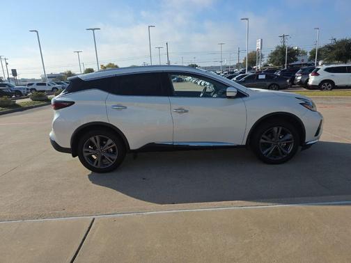 2024 Nissan Murano Platinum