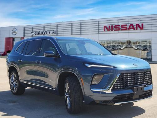 2025 Buick Enclave Avenir