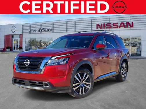 2024 Nissan Pathfinder Platinum