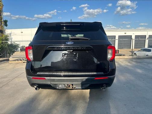 Black Metallic 2022 Ford Explorer ST-Line