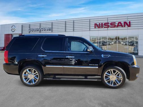 2013 Cadillac Escalade Platinum Edition