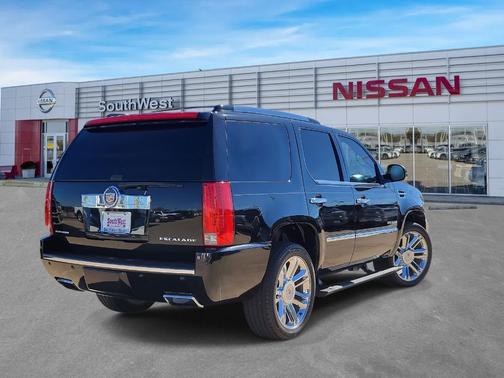 2013 Cadillac Escalade Platinum Edition