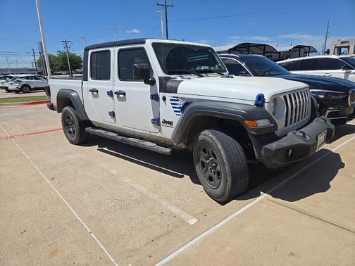 2020 Jeep Gladiator Sport