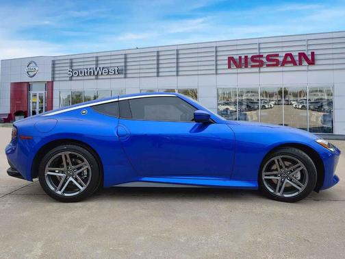 2025 Nissan Z Sport