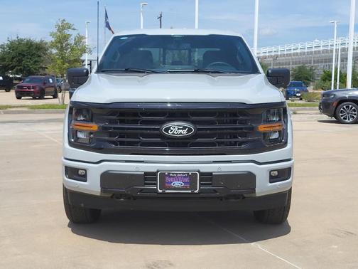 Avalanche 2026 Ford F-150 XLT
