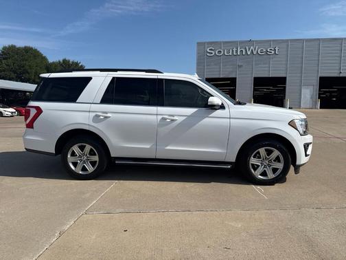 Oxford White 2019 Ford Expedition XLT