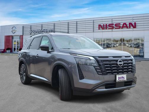 Gun Metallic 2026 Nissan Pathfinder Platinum