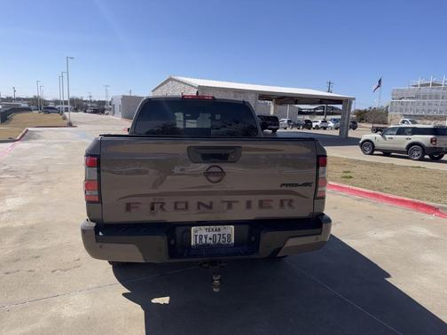 2023 Nissan Frontier PRO-4X