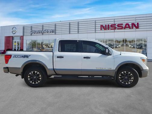 2018 Nissan Titan PRO-4X
