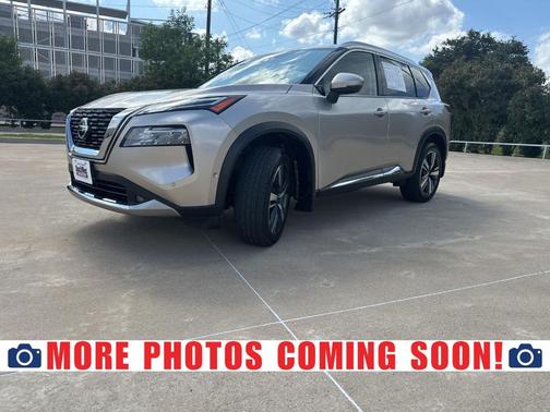 Champagne Silver 2021 Nissan Rogue Platinum