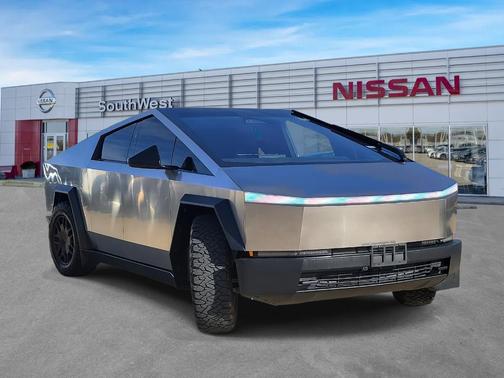 2024 Tesla Cybertruck Cyberbeast