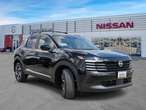 Super Black 2027 Nissan Kicks SV