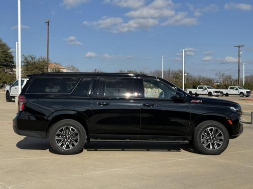 2024 Chevrolet Suburban Z71