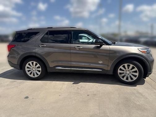 Stone Gray Metallic 2021 Ford Explorer King Ranch