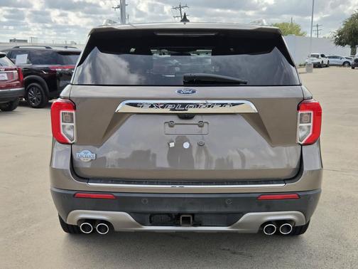 Stone Gray Metallic 2021 Ford Explorer King Ranch