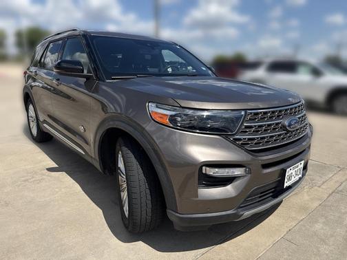 Stone Gray Metallic 2021 Ford Explorer King Ranch