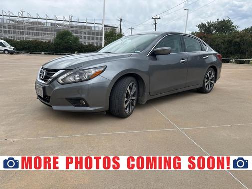 Gun Metallic 2016 Nissan Altima 3.5 SR