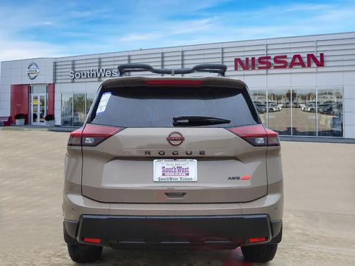 2025 Nissan Rogue Rock Creek