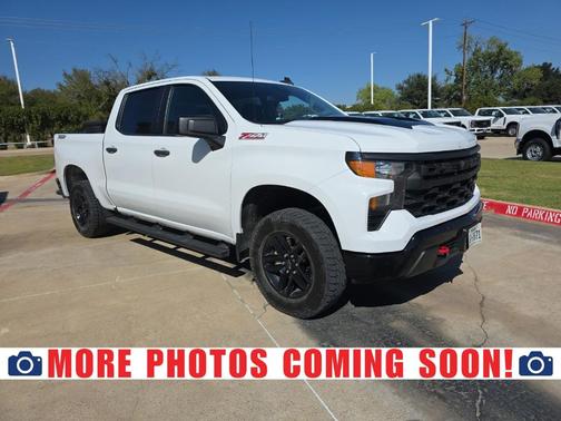 2022 Chevrolet Silverado 1500 Custom Trail Boss