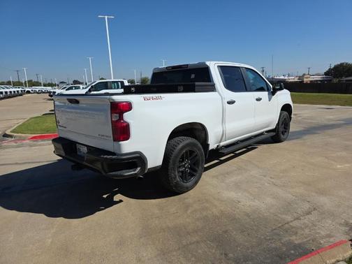 2022 Chevrolet Silverado 1500 Custom Trail Boss