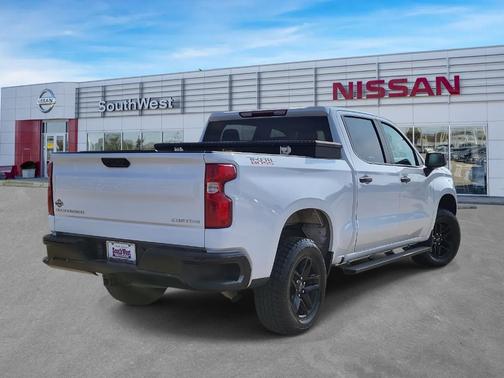 2022 Chevrolet Silverado 1500 Custom Trail Boss