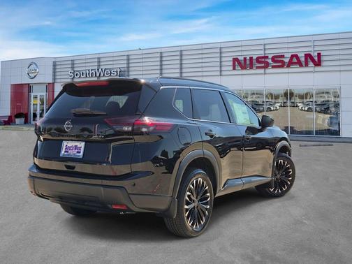 Super Black 2026 Nissan Rogue Dark Armor