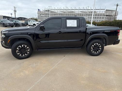 2024 Nissan Frontier PRO-4X