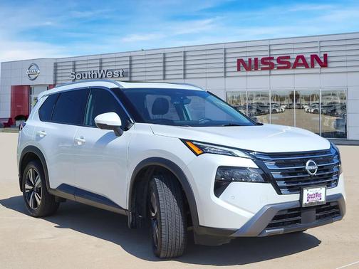 2024 Nissan Rogue SL