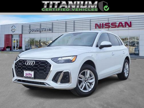 2022 Audi Q5 45 S line quattro Premium
