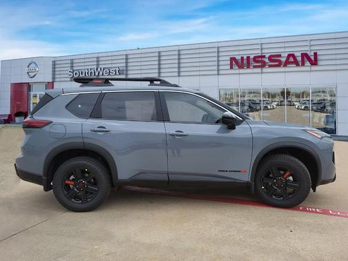 2025 Nissan Rogue Rock Creek