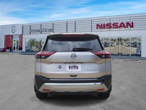 Champagne Silver 2023 Nissan Rogue Platinum