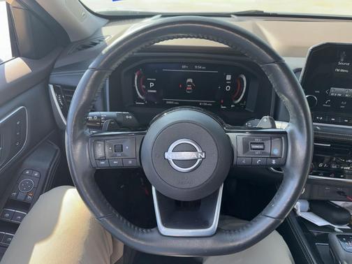 Champagne Silver 2023 Nissan Rogue Platinum