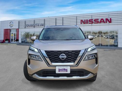 Champagne Silver 2023 Nissan Rogue Platinum