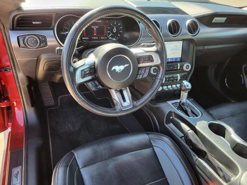 2021 Ford Mustang EcoBoost Premium