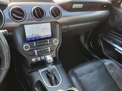 2021 Ford Mustang EcoBoost Premium